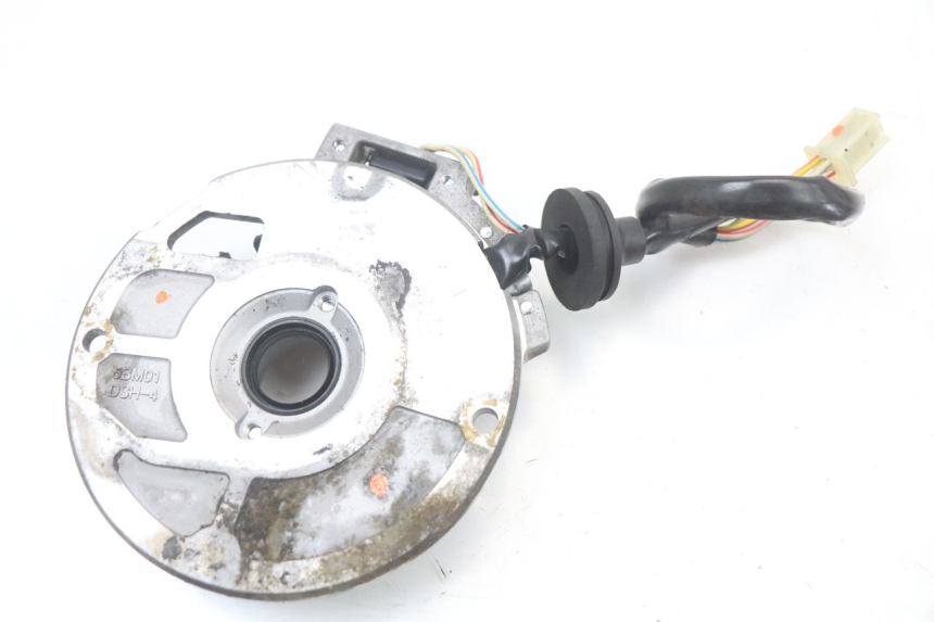 photo de ESTATOR MBK OVETTO ONE 2T 50 (2013 - 2017) - Otra perspectiva