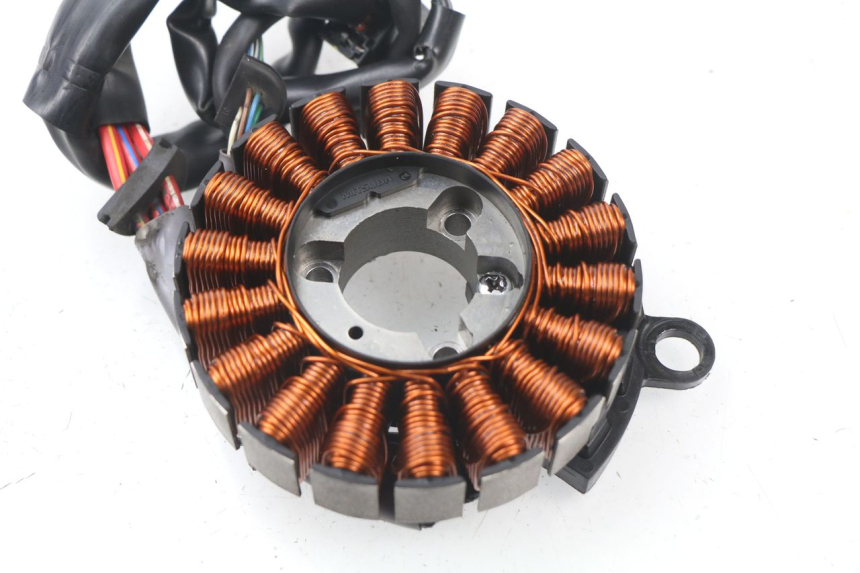 photo de ESTATOR HONDA PCX (JF57/JF64) 125 (2014 - 2018) - Vista general del producto