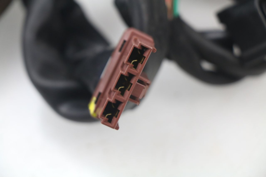 photo de ESTATOR HONDA PCX (JF57/JF64) 125 (2014 - 2018) - Recambio usado revisado