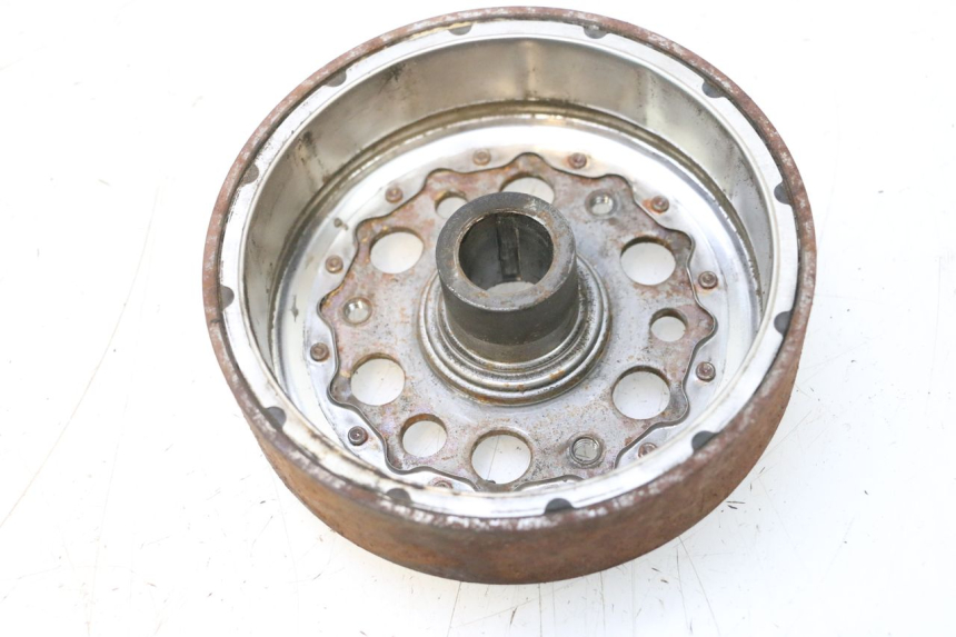 photo de ESTATOR HONDA PCX (JF57/JF64) 125 (2014 - 2018) - Zoom estado de uso