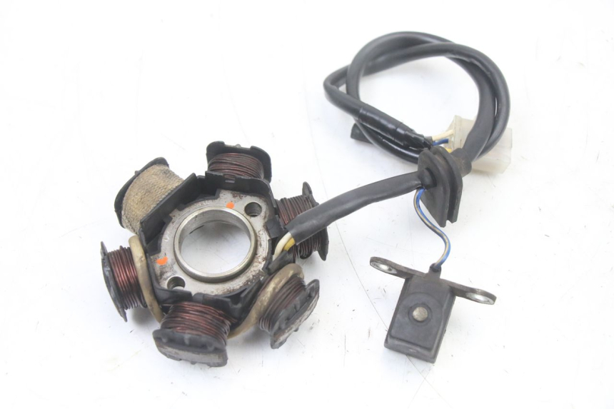 photo de ESTATOR PEUGEOT LUDIX ONE 50 (2005 - 2008) - Estado de la superficie y material