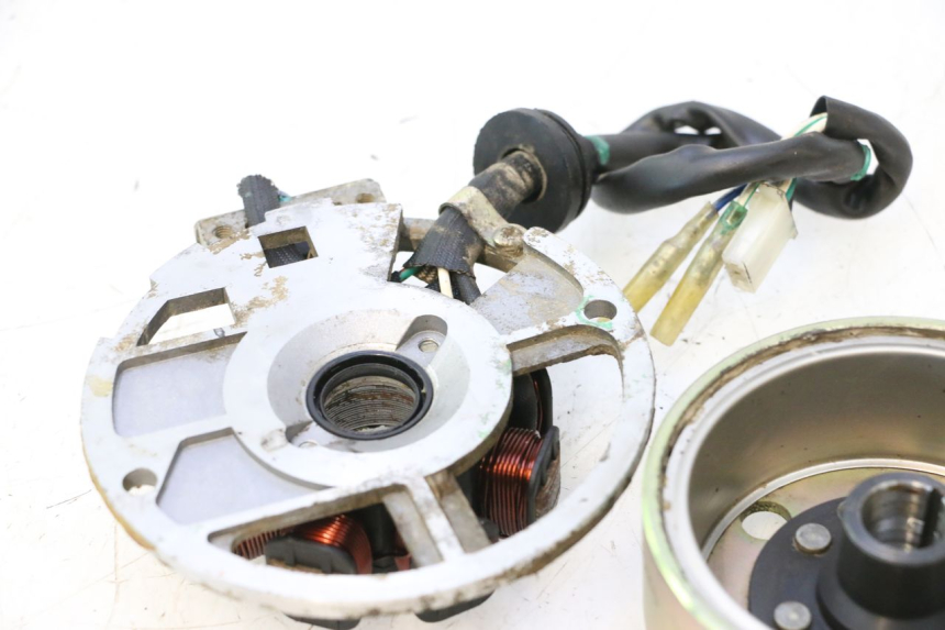 photo de ROTOR ESTATOR KEEWAY RY6 2T 50 (2011 - 2019) - Otra perspectiva