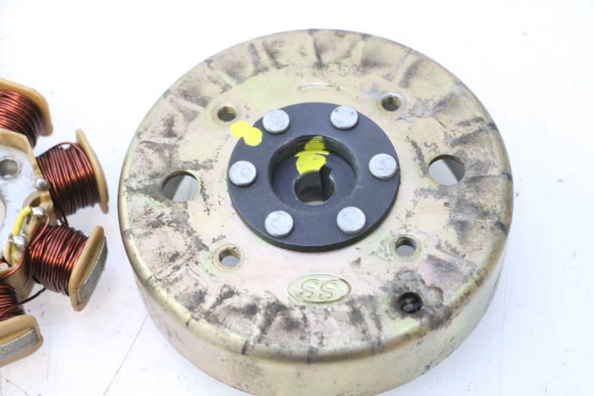 photo de ESTATOR JM MOTORS SANTANA 50 (2014 - 2023) - Primer plano de alta resolución