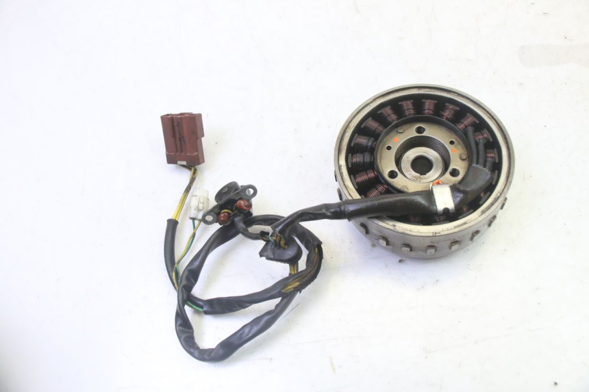 photo de ESTATOR PEUGEOT SATELIS 125 (2013 - 2018) - Vista general del producto