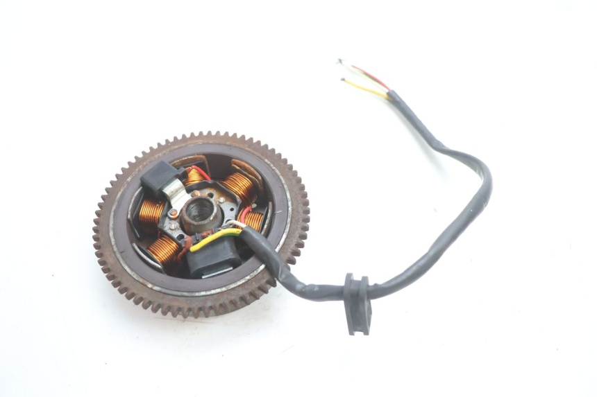 photo de ROTOR ESTATOR DERBI SENDA 50 (2003 - 2005) - Otra perspectiva