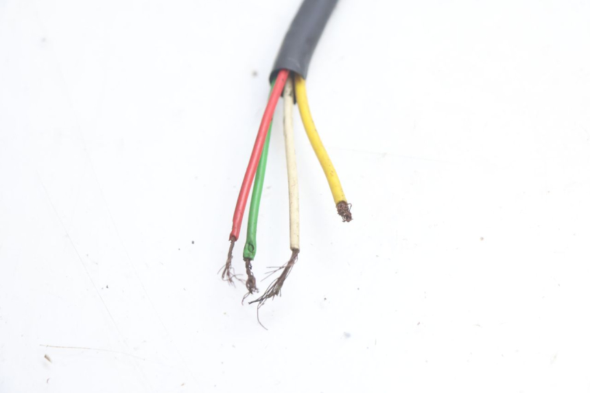 photo de ROTOR ESTATOR DERBI SENDA 50 (2003 - 2005) - Detalles de los puntos de fijación