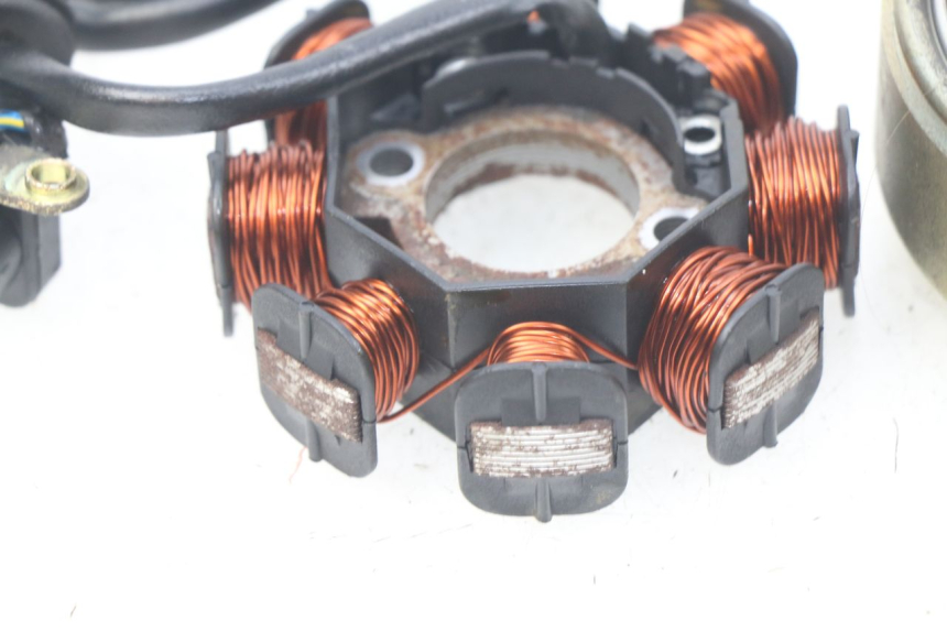 photo de ESTATOR KYMCO SENTO 50 (2008 - 2013) - Otra perspectiva