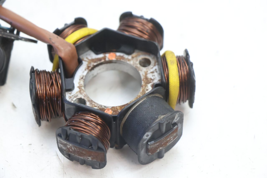 photo de ESTATOR PEUGEOT SPEEDFIGHT LC 50 (1996 - 2002) - Vista general del producto