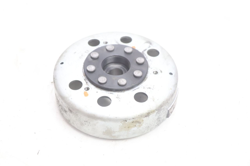 photo de ESTATOR APRILIA SR 2T 50 (2012 - 2017) - Primer plano técnico