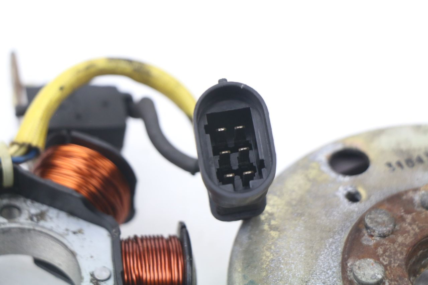 photo de ESTATOR APRILIA SR CARB LC 2T 50 (2004 - 2012) - Vista general del producto