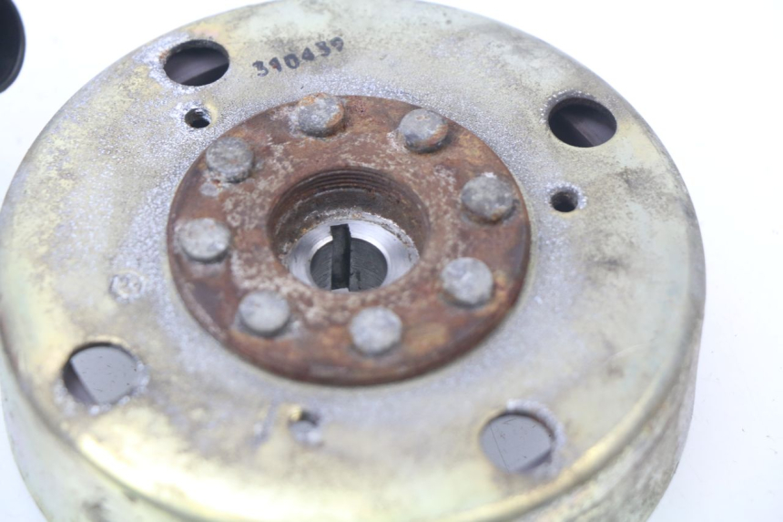 photo de ESTATOR APRILIA SR CARB LC 2T 50 (2004 - 2012) - Estado de la superficie y material