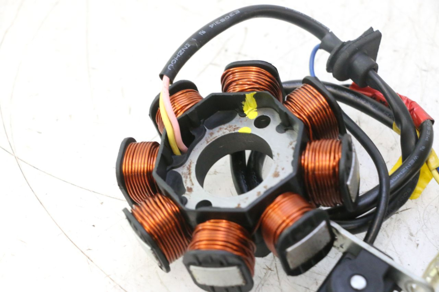 photo de ESTATOR KYMCO SUPER 8 2T 50 (2007 - 2013) - Detalle de la pieza