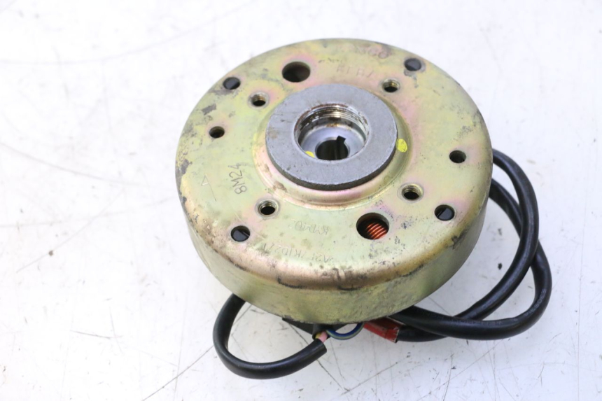 photo de ESTATOR KYMCO SUPER 8 2T 50 (2007 - 2013) - Recambio usado revisado