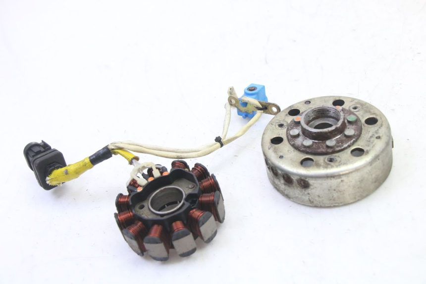 photo de ESTATOR PIAGGIO SUPER LX 125 (2000 - 2003) - Detalle de la pieza