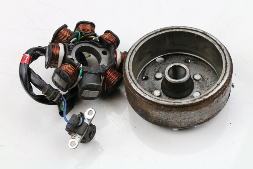 photo de ESTATOR SYM FIDDLE 2 S 125 (2012 - 2014) - Detalle de la pieza