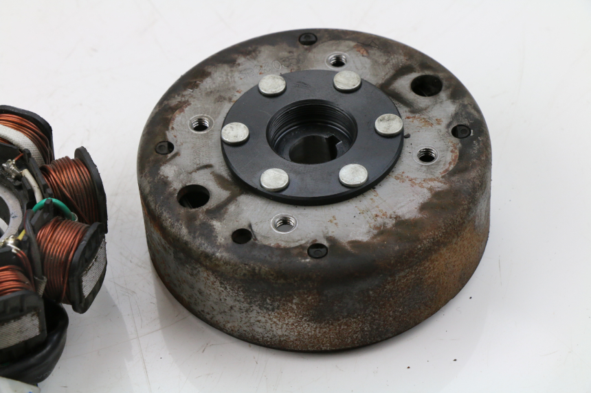 photo de ESTATOR SYM FIDDLE 2 S 125 (2012 - 2014) - Vista general del producto