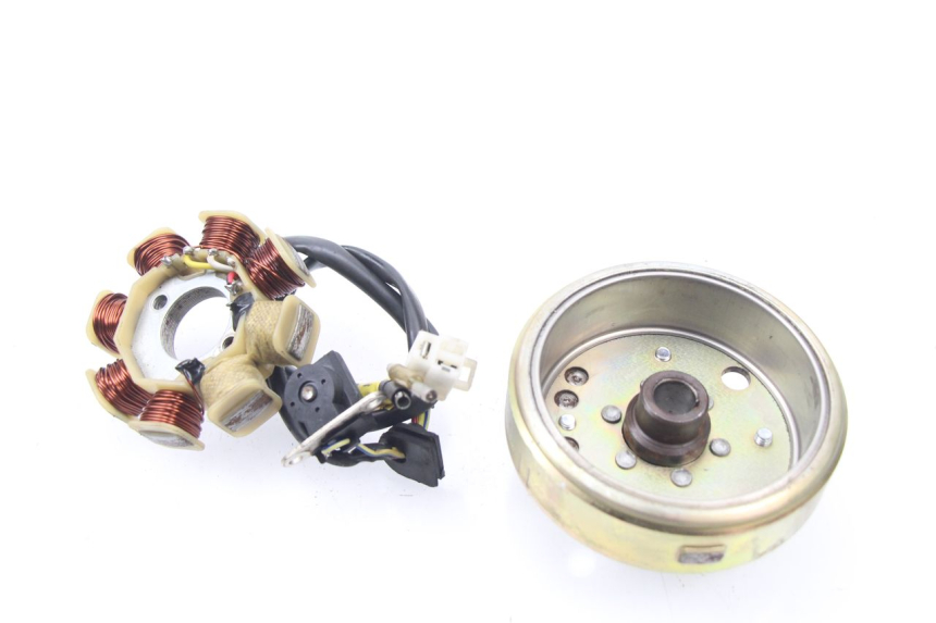 photo de ESTATOR BAOTIAN TRAVEL SPIRIT 50 (2010 - 2012) - Vista principal