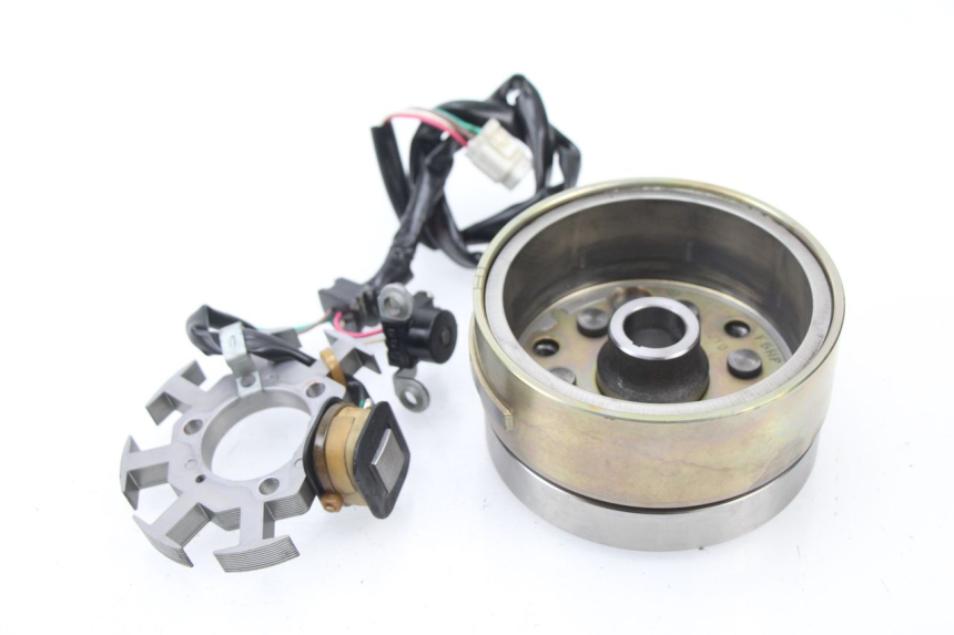 photo de ESTATOR YAMAHA TTR 125 (2000 - 2020) - Vista principal