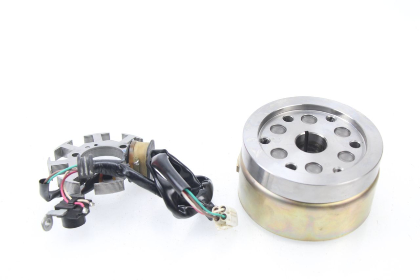 photo de ESTATOR YAMAHA TTR 125 (2000 - 2020) - Zoom estado de uso