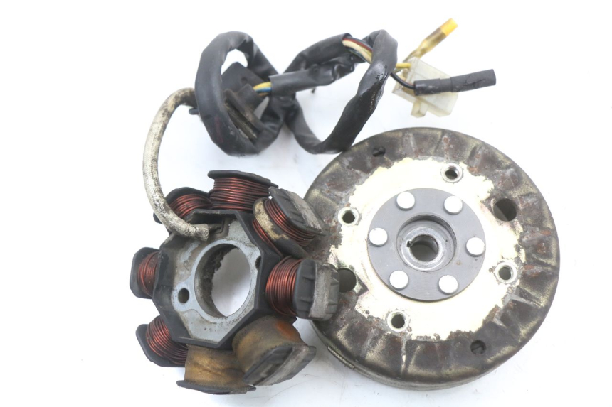 photo de ROTOR ESTATOR PEUGEOT V-CLIC VCLIC 50 (2007 - 2013) - Detalle de la pieza
