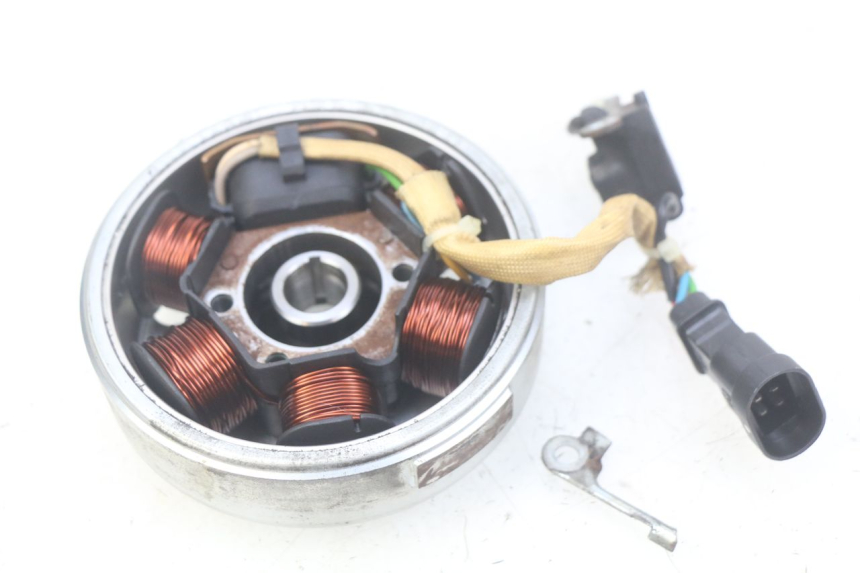 photo de ROTOR ESTATOR PIAGGIO VESPA LX 2T 50 (2005 - 2013) - Detalle de la pieza