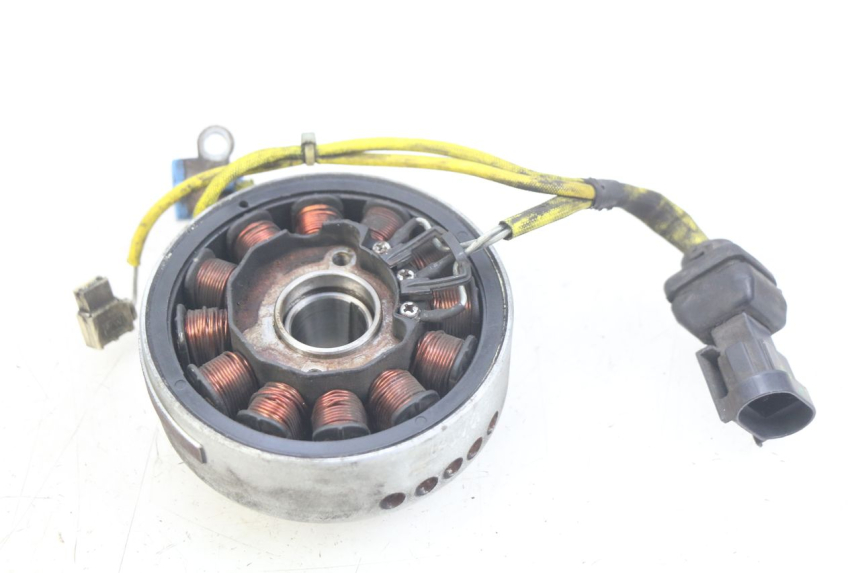 photo de ROTOR ESTATOR PIAGGIO VESPA LXV 125 (2006 - 2009) - Zoom estado de uso