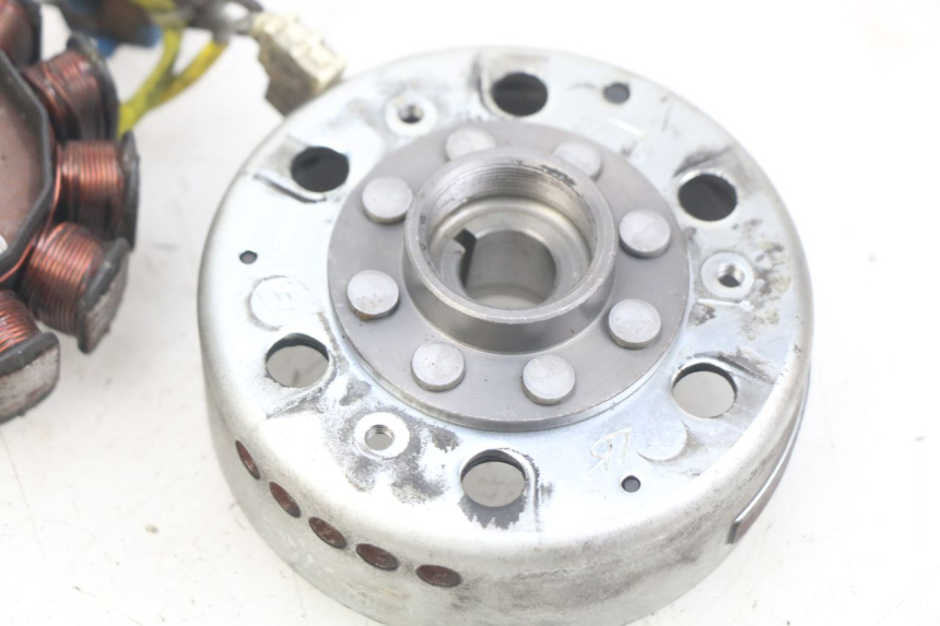 photo de ROTOR ESTATOR PIAGGIO VESPA LXV 125 (2006 - 2009) - Estado de la superficie y material