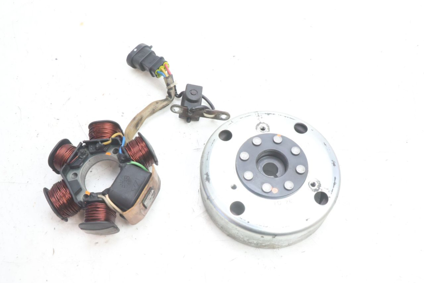 photo de ROTOR ESTATOR PIAGGIO VESPA S 2T 50 (2007 - 2014) - Vista principal