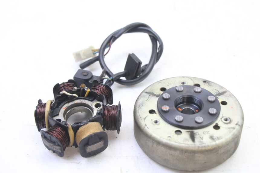 photo de ROTOR ESTATOR PEUGEOT VIVACITY NEW 2T 50 (2008 - 2017) - Detalle de la pieza