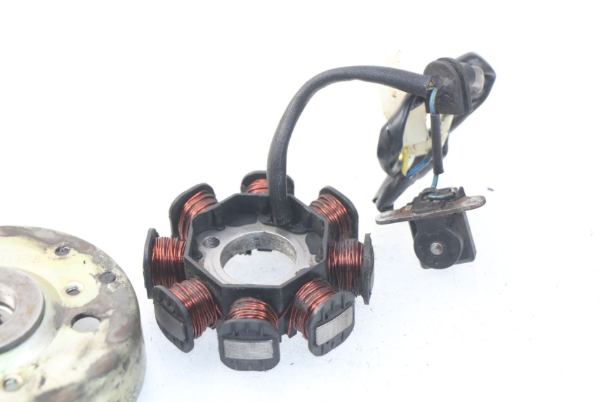 photo de ROTOR ESTATOR PEUGEOT VIVACITY NEW 4T 50 (2008 - 2017) - Vista general del producto