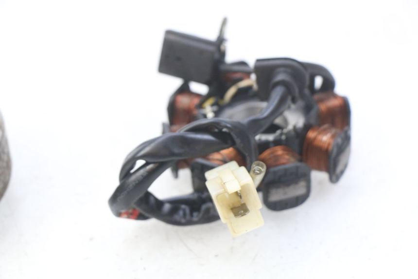 photo de ROTOR ESTATOR PEUGEOT VIVACITY NEW 4T 50 (2008 - 2017) - Vista general del producto