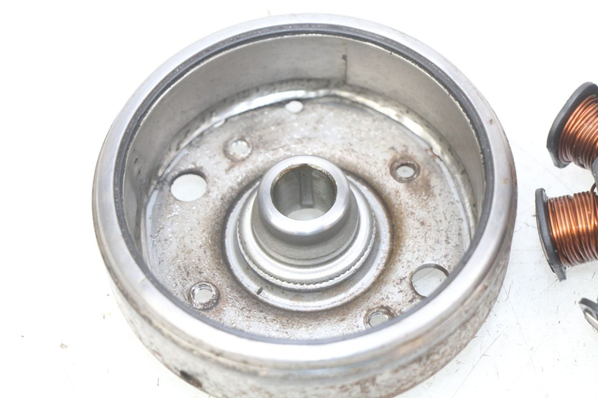 photo de ROTOR ESTATOR PEUGEOT VIVACITY NEW 4T 50 (2008 - 2017) - Recambio usado revisado