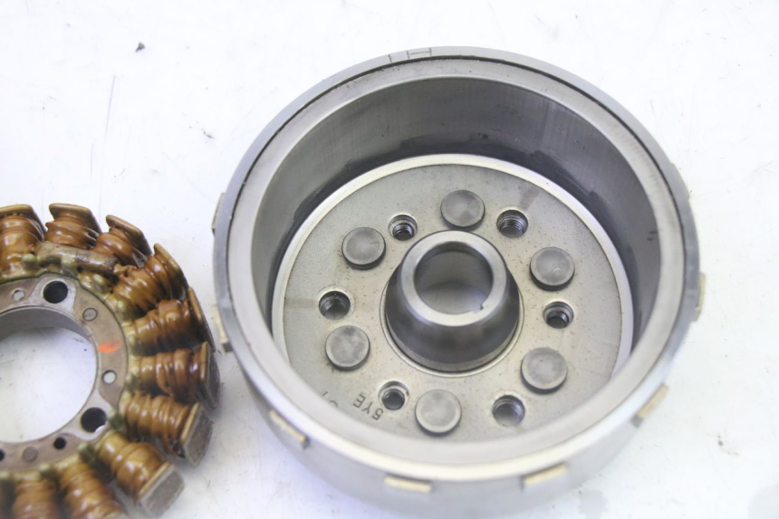 photo de ESTATOR YAMAHA XMAX X-MAX 125 (2006 - 2009) - Otra perspectiva