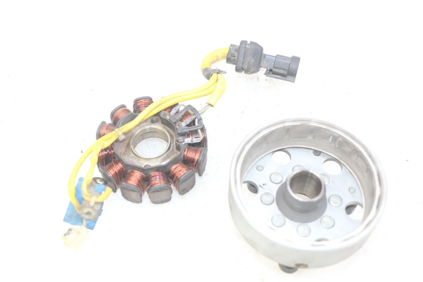photo de ROTOR ESTATOR PIAGGIO X8 125 (2004 - 2007) - Otra perspectiva