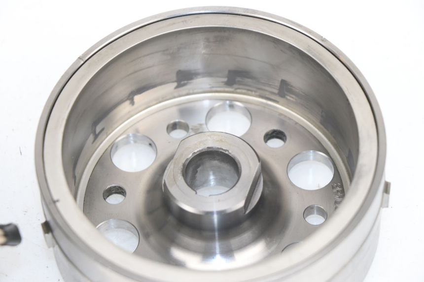 photo de ESTATOR YAMAHA XP T-MAX TMAX 530 (2015 - 2016) - Recambio usado revisado