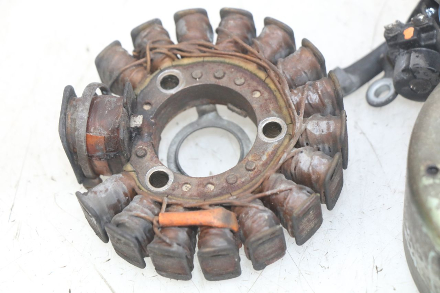 photo de ROTOR ESTATOR YAMAHA YP MAJESTY 125 (1998 - 2001) - Otra vista del artículo
