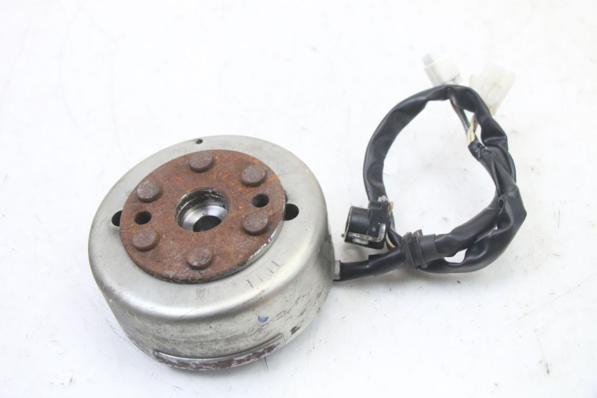 photo de ESTATOR YAMAHA YP MAJESTY 125 (2007 - 2010) - Zoom estado de uso