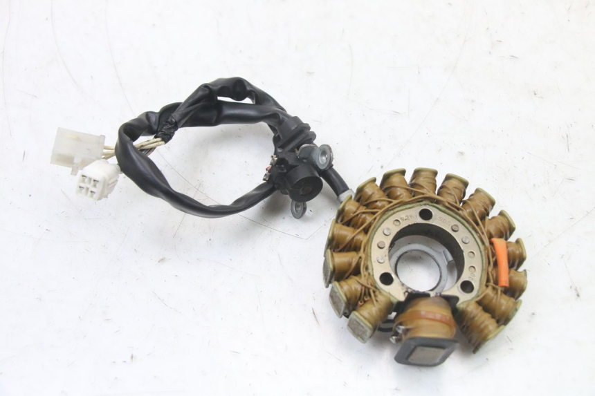 photo de ESTATOR YAMAHA YP MAJESTY 125 (2007 - 2010) - Recambio usado revisado