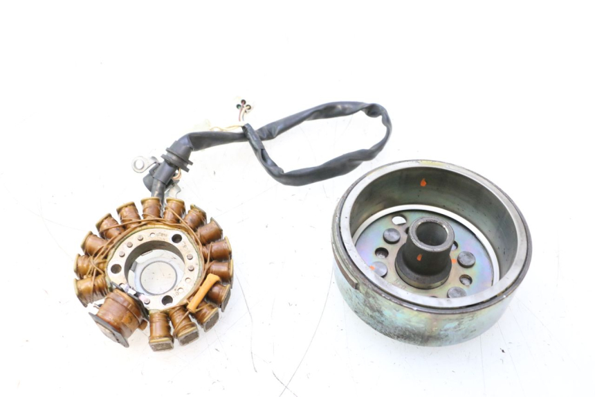 photo de ROTOR ESTATOR YAMAHA YP MAJESTY 125 (1998 - 2001) - Detalle de la pieza