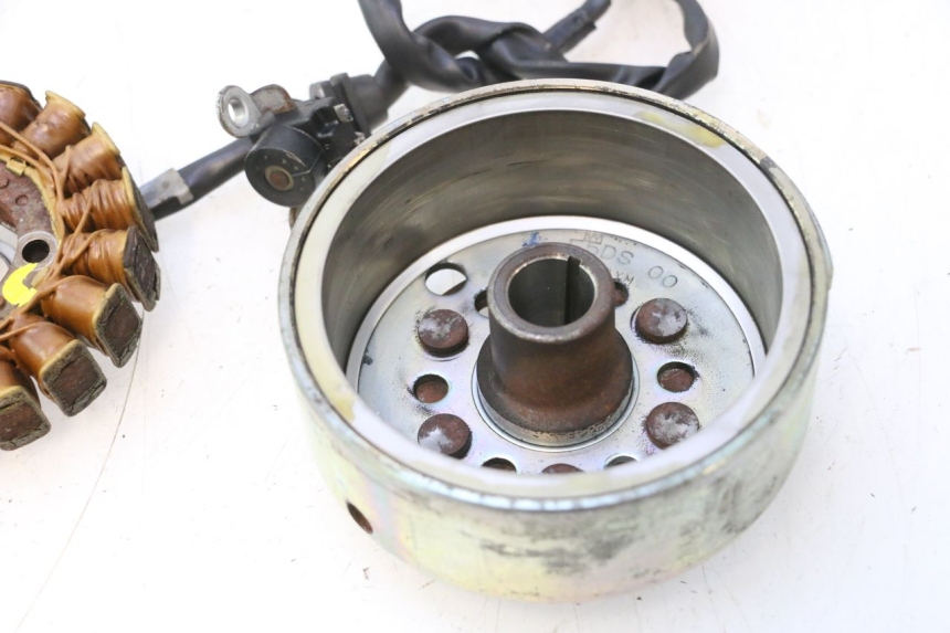 photo de ROTOR ESTATOR YAMAHA YP MAJESTY 125 (2002 - 2006) - Foto de producto adicional