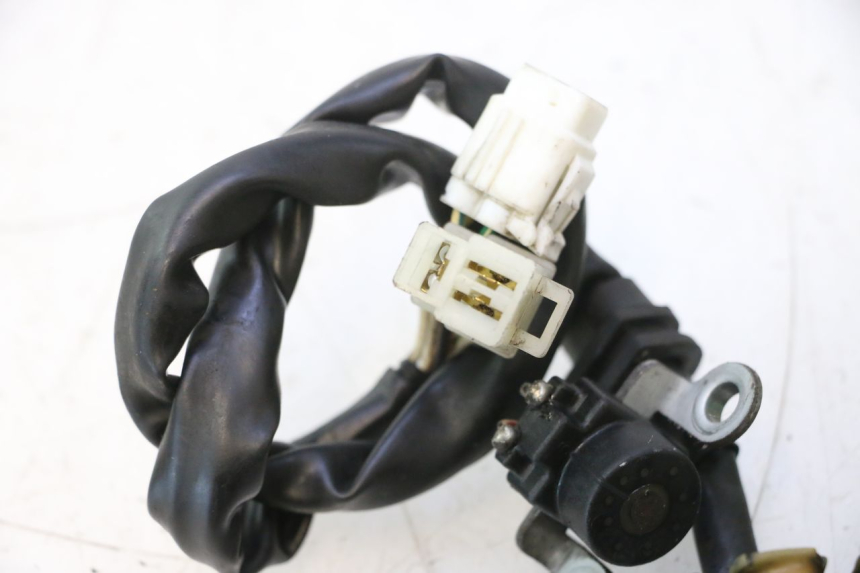 photo de ROTOR ESTATOR YAMAHA YP MAJESTY 125 (1998 - 2001) - Primer plano de alta resolución