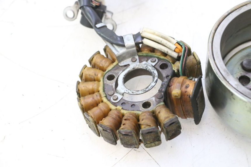 photo de ROTOR ESTATOR YAMAHA YP MAJESTY 125 (1998 - 2001) - Marcados y referencias originales
