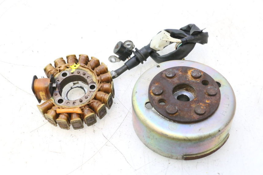 photo de ROTOR ESTATOR YAMAHA YP MAJESTY 125 (2002 - 2006) - Vista principal
