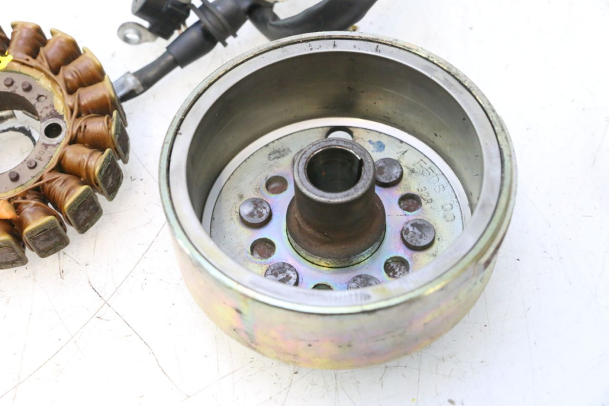 photo de ROTOR ESTATOR YAMAHA YP MAJESTY 125 (2002 - 2006) - Otra vista del artículo