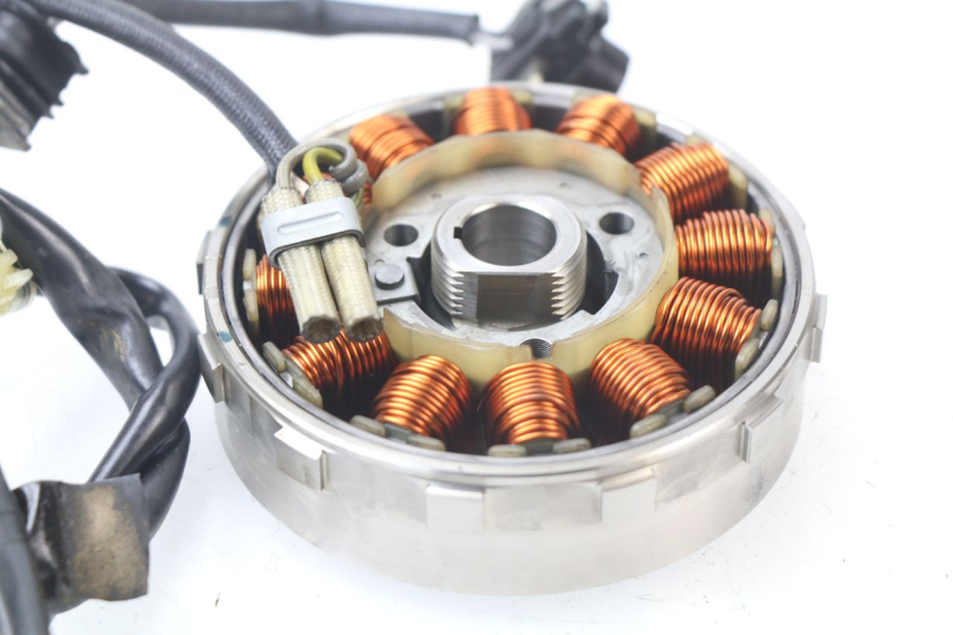 photo de ESTATOR YAMAHA YZF YZ-F 450 (2018 - 2021) - Detalle de la pieza