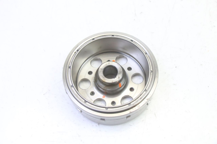 photo de VOLANTE MAGNETICO YAMAHA TDM ABS 900 (2002 - 2014) - Zoom estado de uso