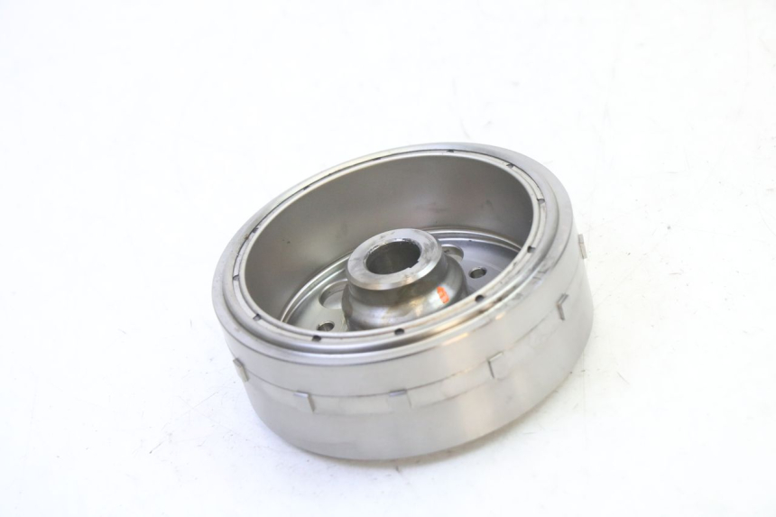 photo de VOLANTE MAGNETICO YAMAHA TDM ABS 900 (2002 - 2014) - Otra perspectiva