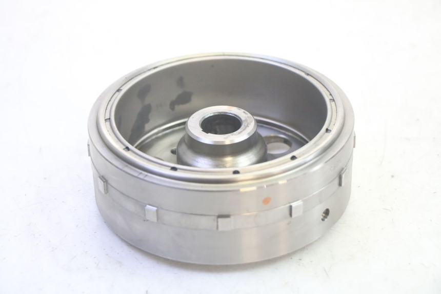 photo de VOLANTE MAGNETICO YAMAHA TDM ABS 900 (2002 - 2014) - Otra perspectiva