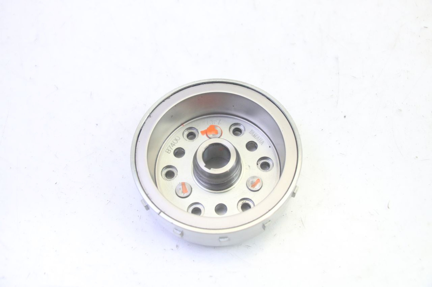 photo de VOLANTE MAGNETICO YAMAHA TRICITY 300 (2020 - 2024) - Zoom estado de uso