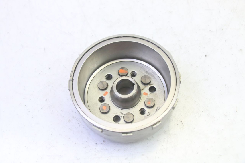 photo de VOLANTE MAGNETICO YAMAHA X-MAX XMAX 125 (2010 - 2013) - Zoom estado de uso